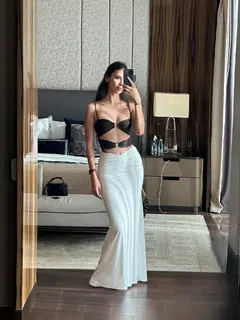 Janina escort in Hong Kong