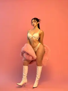 Kali escort in Hong Kong