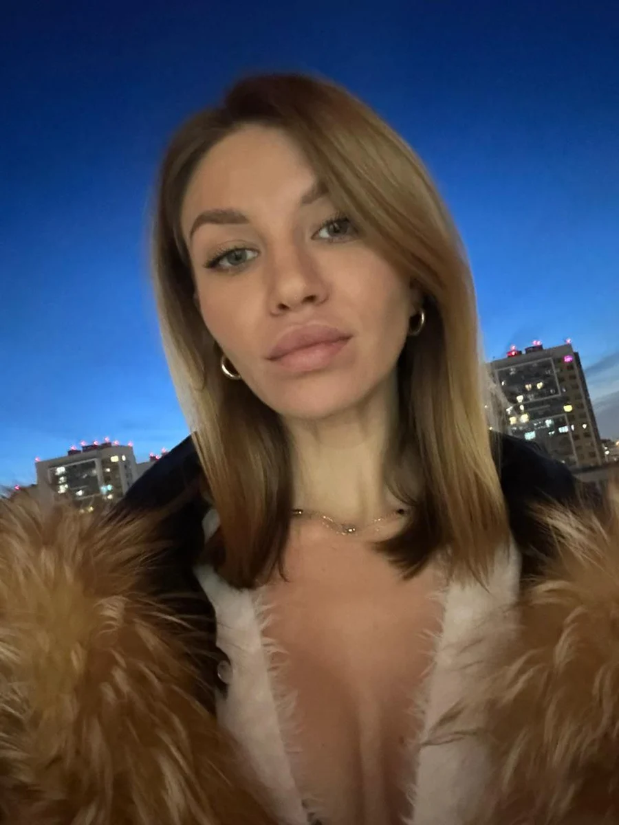 Nastya escort in Hong Kong