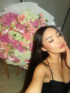 Samal escort in Hong Kong